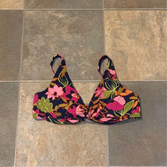 LAND'S END SWIMWEAR WOMAN'S SIZE 8 WITH WIRED/PADD - Picture 1 of 10